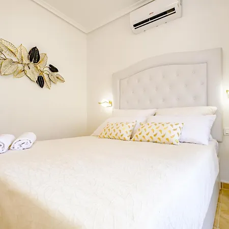 Апартаменты Penthouse San Miguel 5-7 Торевьиа