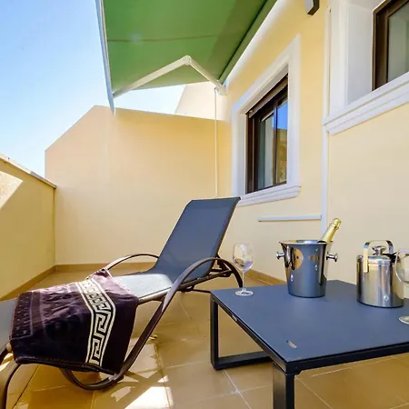 Penthouse San Miguel 5-7 *